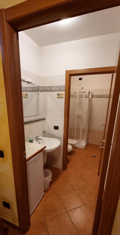 Albergo Etrusco Calusco d'Adda エクステリア 写真